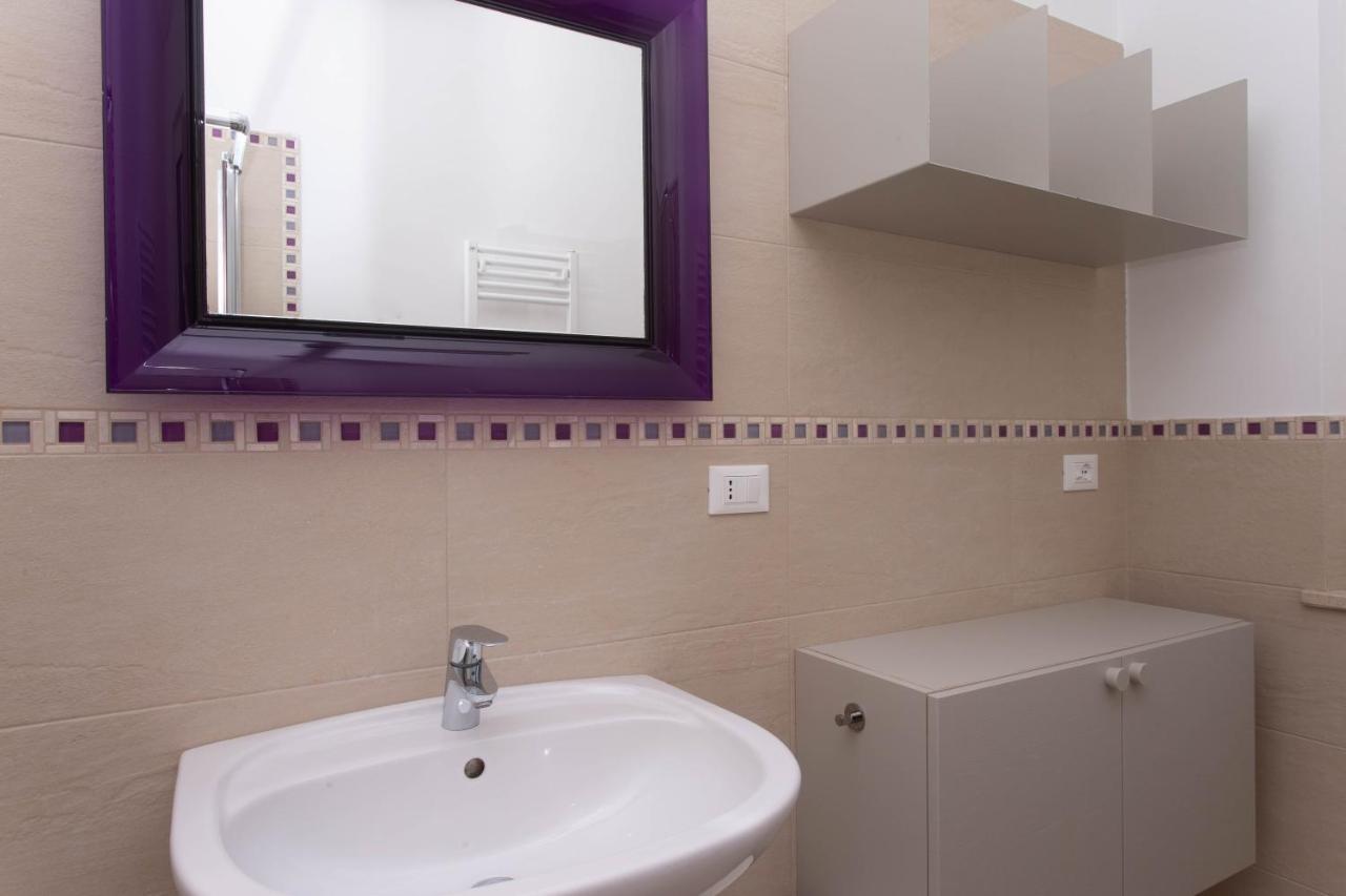 S018 - Sirolo, Nuovissimo Trilocale In Pietra Con Giardino Dx Apartment Luaran gambar